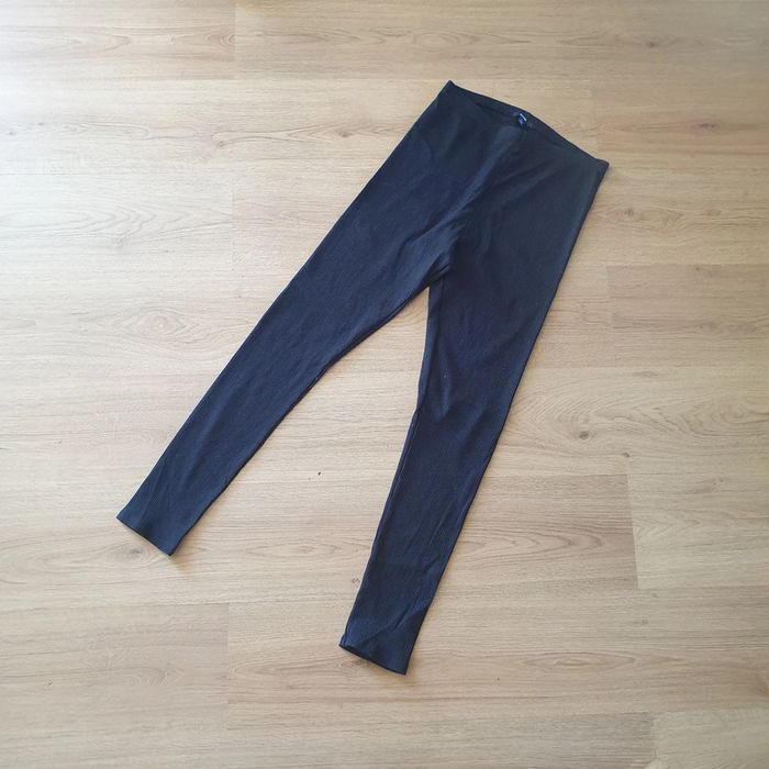 💜 Legging côtelé
taille 40 L Kiabi #emyfleury_40femme - photo numéro 4