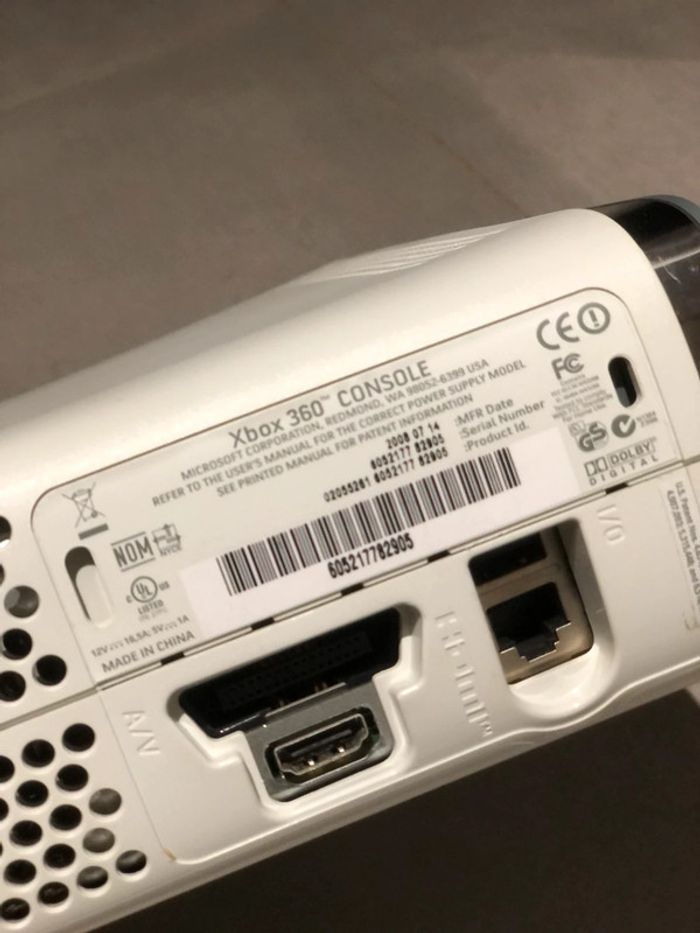 Console Xbox 360 - photo numéro 3