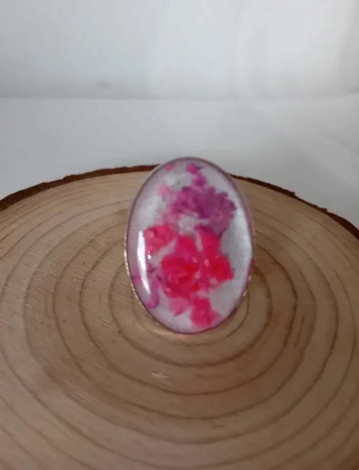 Bague fleurs séchées résine - photo numéro 2