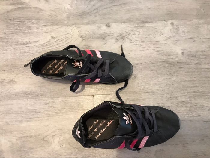 Chaussure adidas 37 - photo numéro 5