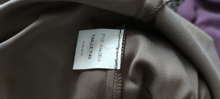 robe. - photo numéro 4