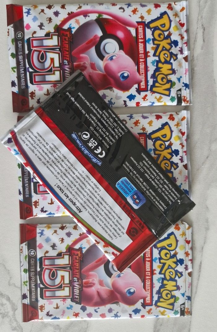 Lot de 4 boosters pokemon serie 151 - photo numéro 2