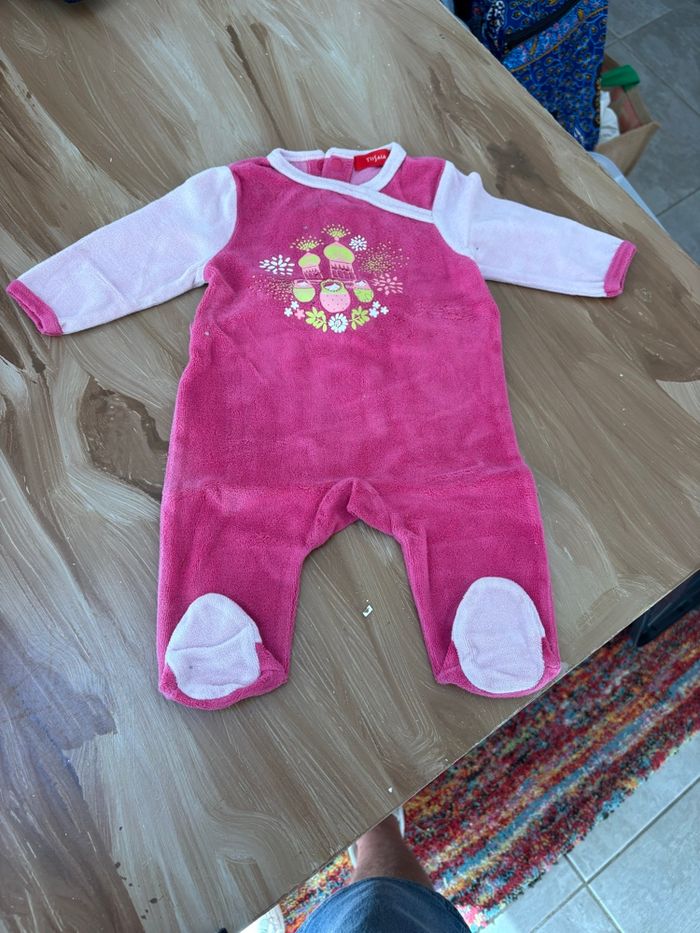 Lot de 6 pyjamas hiver 3 mois - photo numéro 2