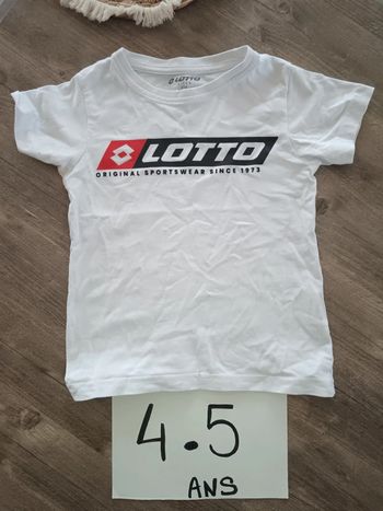 🌞 t-shirt lotto très bon état 4-5 ans