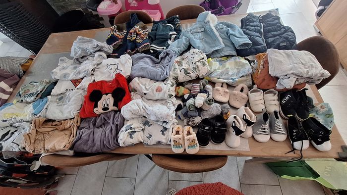Gros lots de vêtements 18 mois garçon - photo numéro 2