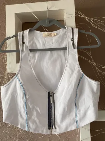Bolero blanc taille 4