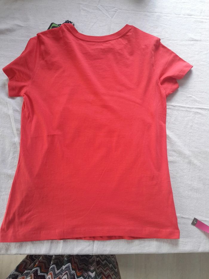 Tee shirt Armani Exchange neuf avec étiquette - photo numéro 8