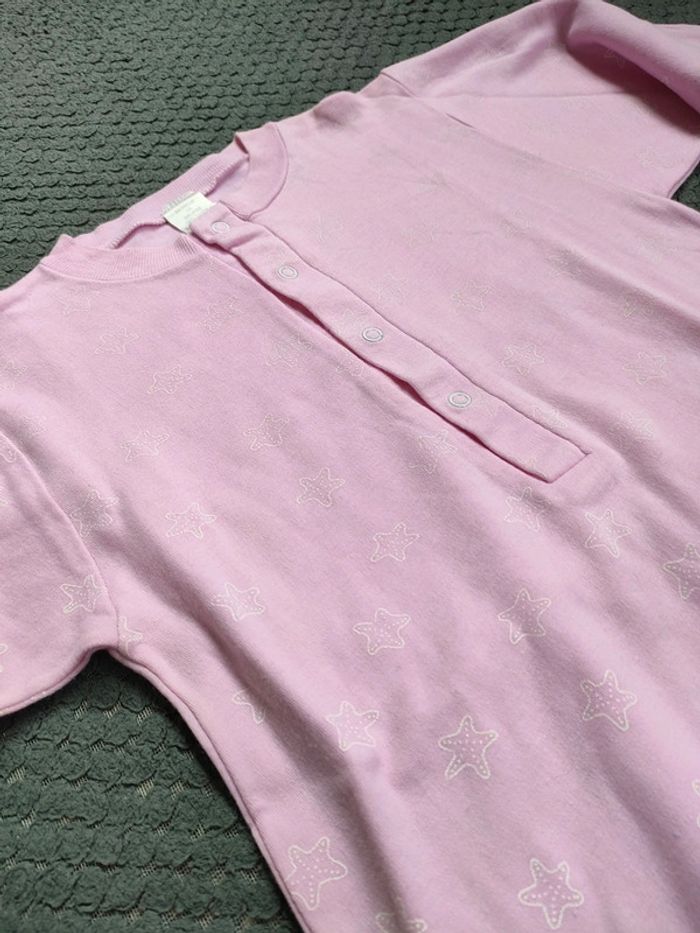 *Pyjama rose avec motifs étoiles - photo numéro 3