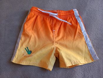 Maillot / Short de Bain Taille 3 ans