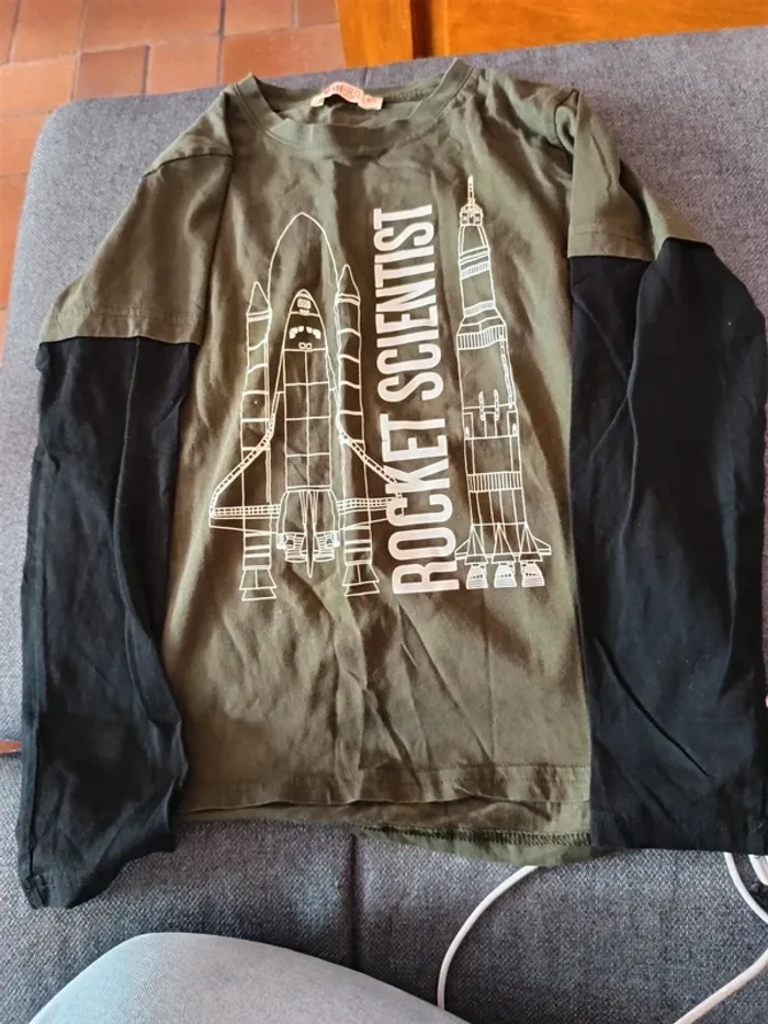 T shirt manche longue taille 10 ans - photo numéro 2