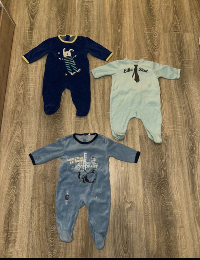 Lot pyjamas velours 6 mois