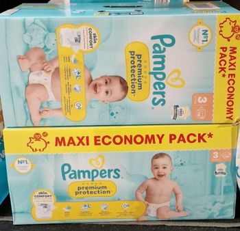 Lot de maxi pack couches pampers premium protection Taille 3