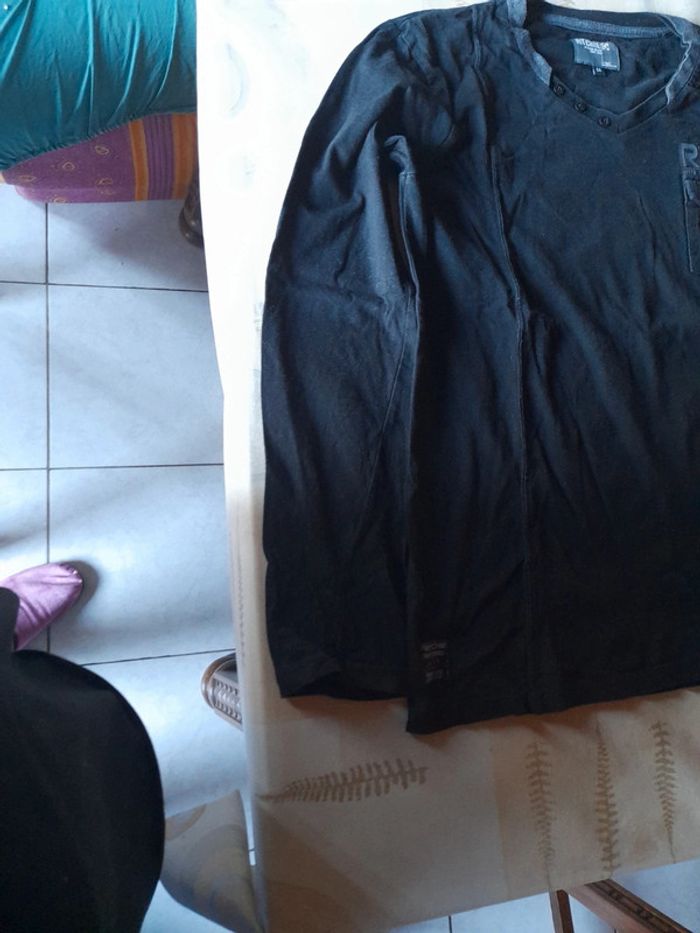 Haut manche longue homme taille M - photo numéro 2