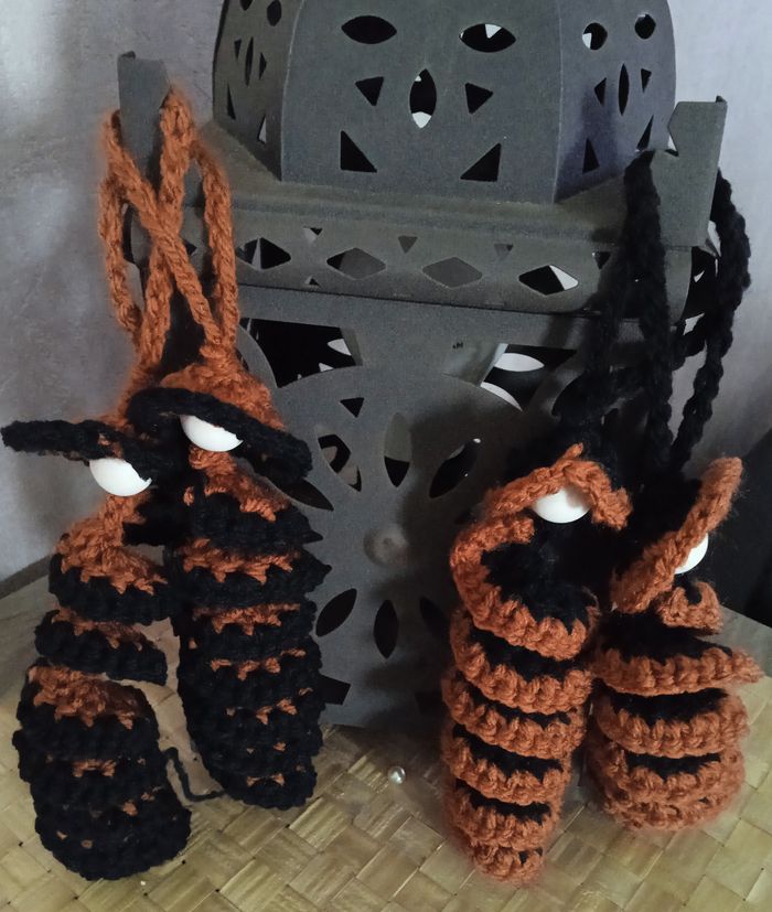 Chenilles/poupées crochet halloween - photo numéro 5