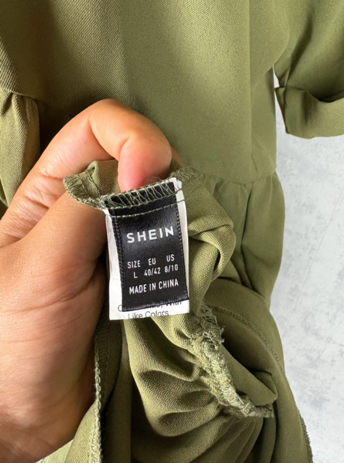 🌸 Robe fluide Vert Olive Taille 40/42 🌸 - photo numéro 4
