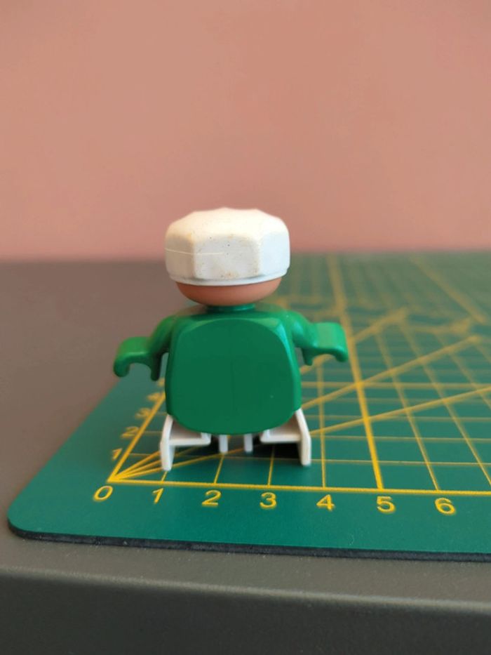 Figurine Lego Duplo - photo numéro 2