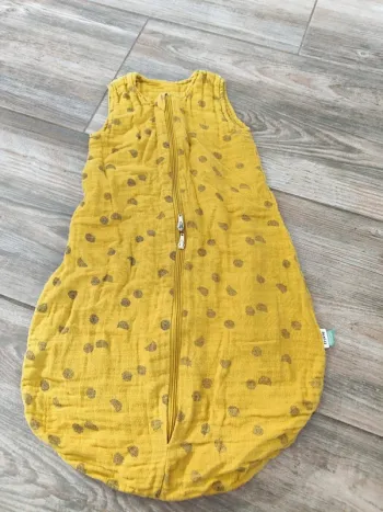 Gigoteuse ocre et noir Trixie Longueur 67 cm