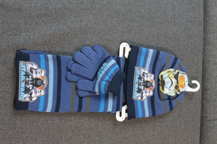 ensemble star wars bonnet gants écharpe bleu tu
