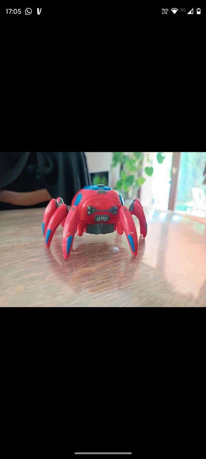 Spider Bot - Araignée électronique Spiderman - Disneyland - photo numéro 6