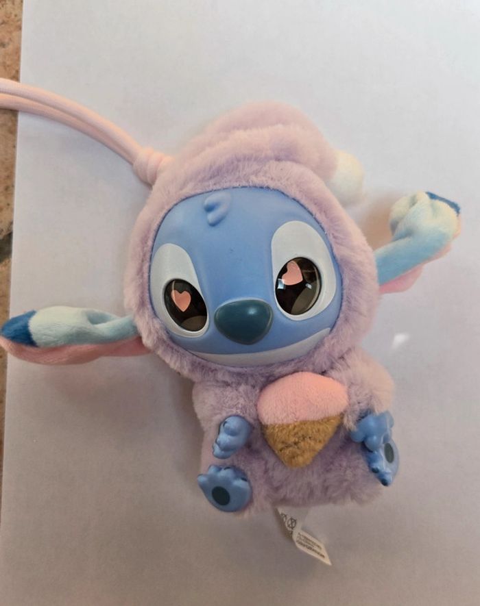 Labubu Stitch neuf - photo numéro 2