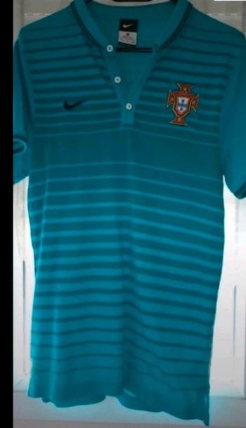 Polo Nike officiel