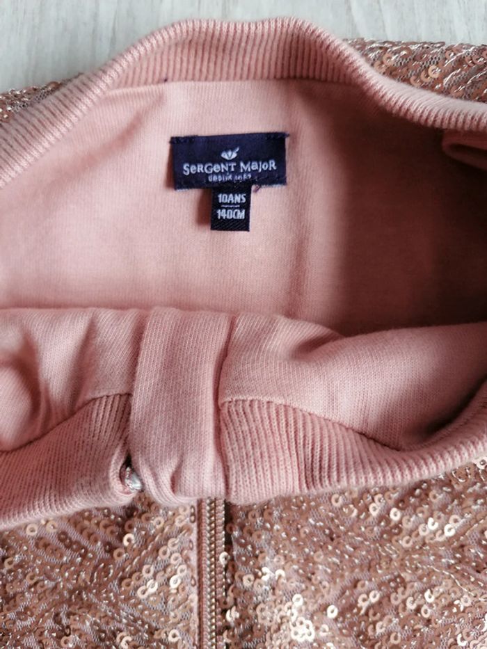 Ensemble Sergent Major 
Thème Macaron à New York
Taille 10 ans - photo numéro 3