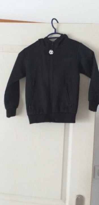 Veste capuche zippé