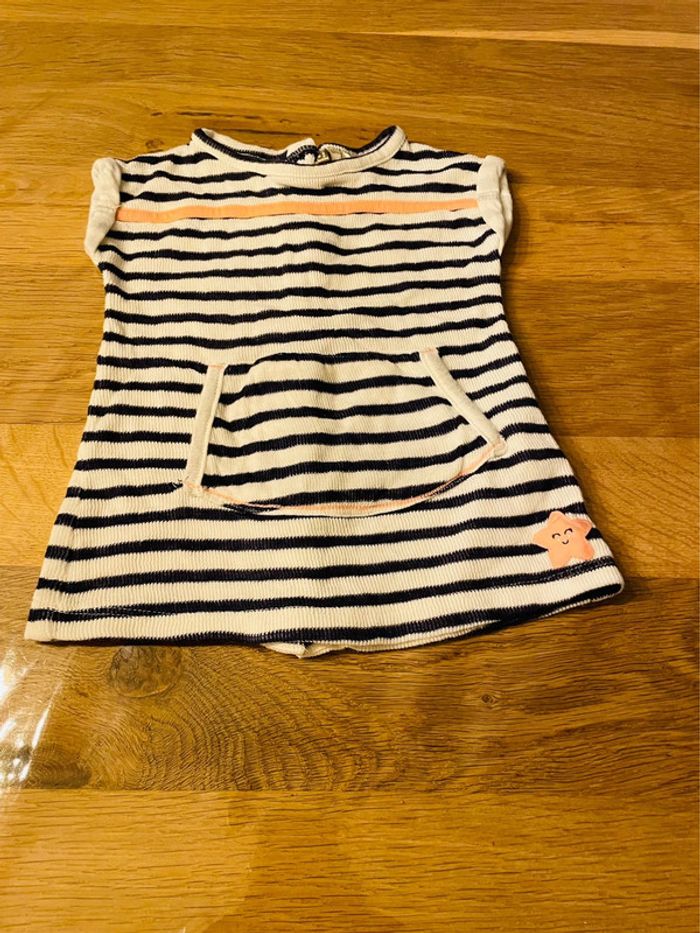 2 robes taille 3 mois - photo numéro 3