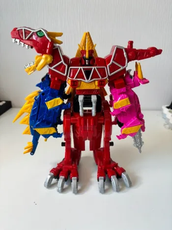 Action figure figurine robot Megazord power rangers bandai Dino charge