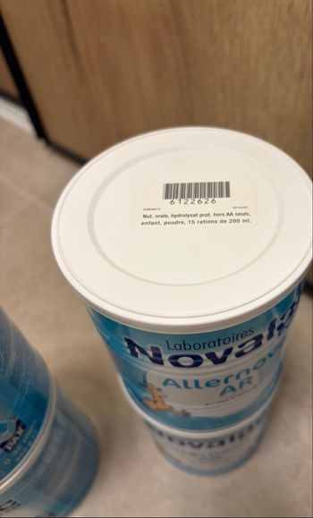 Lot de 4 boîtes de lait Novalac Allernova AR