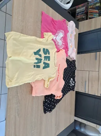 Tee shirts