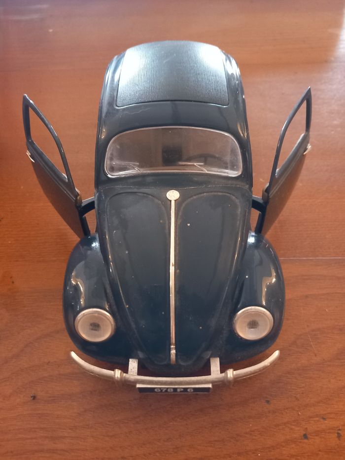 Voiture de collection coccinelle vw - photo numéro 1