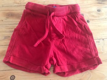 Short Disney 9-12 mois