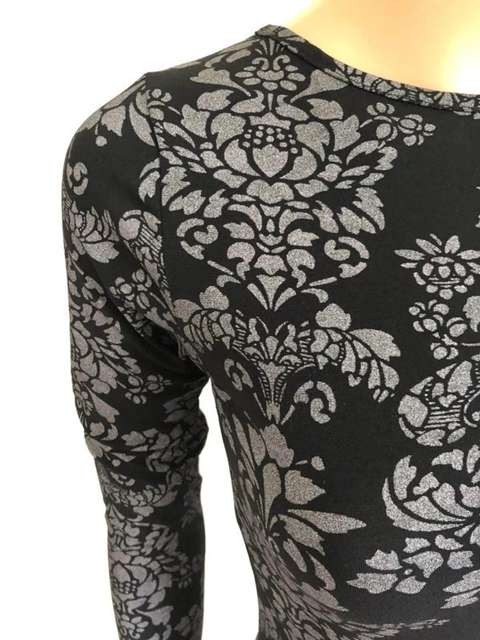 Robe noire et argentée mi longue Boohoo taille 36 jamais portée - photo numéro 5