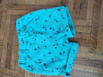 Short taille 12 mois