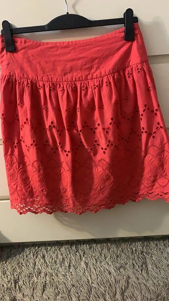 Jupe courte (taille 38)