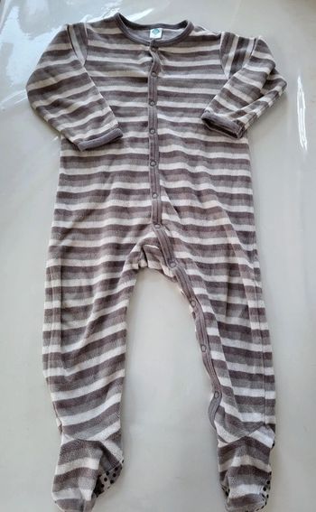 Pyjama taille 18 mois