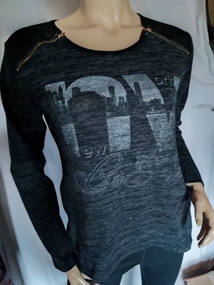 Haut 38/40 - photo numéro 2