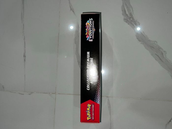 Coffret Pokémon collection premium avec figurine 8.5 évolutions prismatiques - photo numéro 5