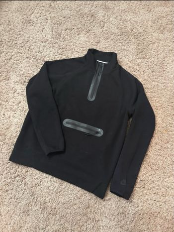 Pull nike kangourou  taille M