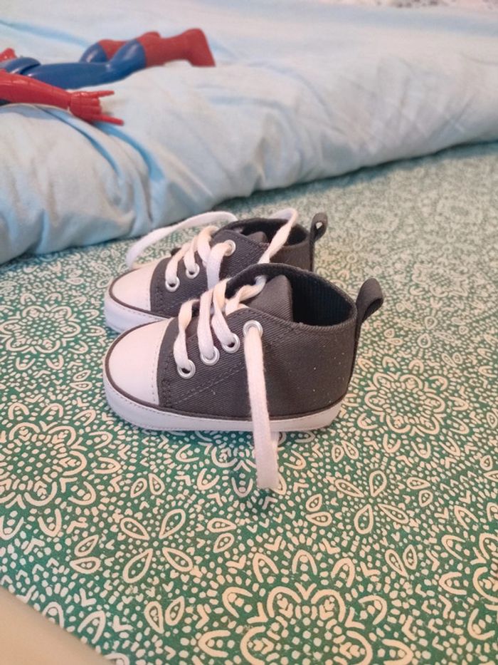 Chaussures bébé - photo numéro 4
