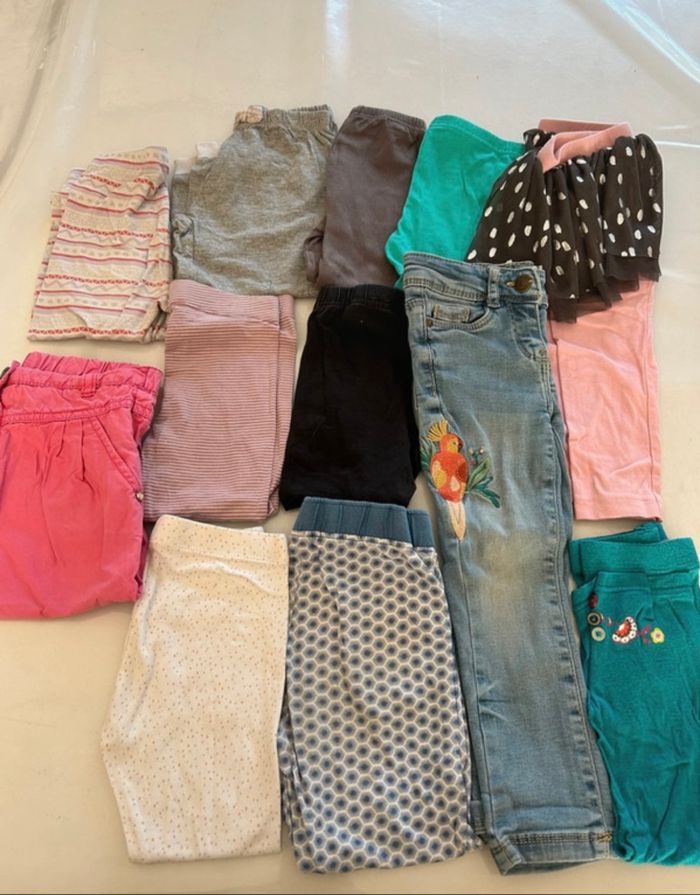 Lot vêtements 24mois - photo numéro 7
