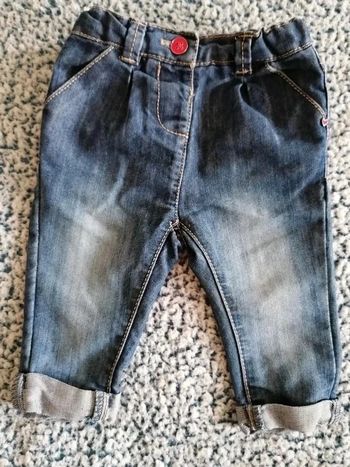 Jeans fille taille 9 mois