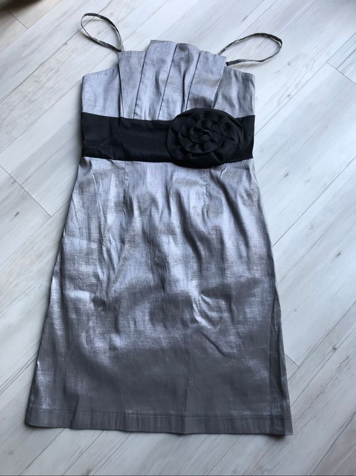 Robe Noël/fêtes/cocktail argentée Taille 36