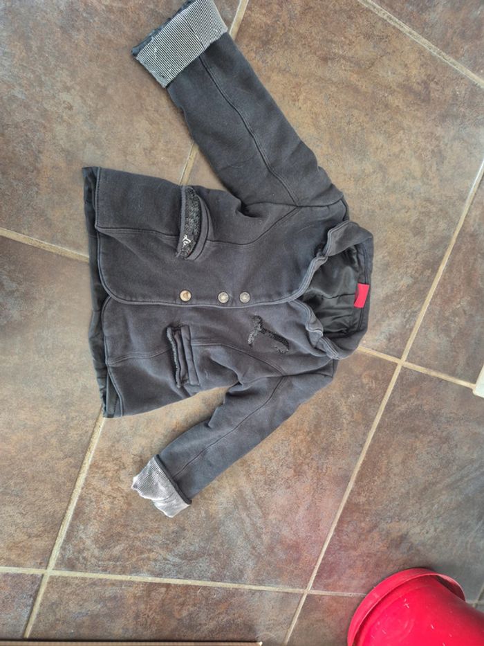 Veste levis