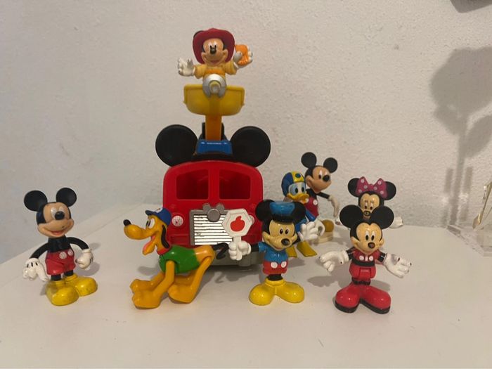 lot mickey avec voiture - photo numéro 12