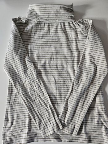 T-shirt manches longues col roulé