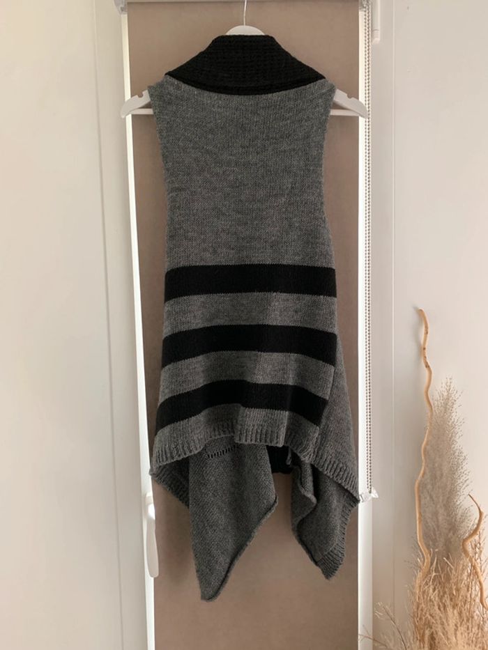 Gilet sans manches Les Frangines taille 38 - photo numéro 3