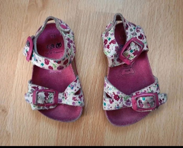 Sandale bébé fille taille 18