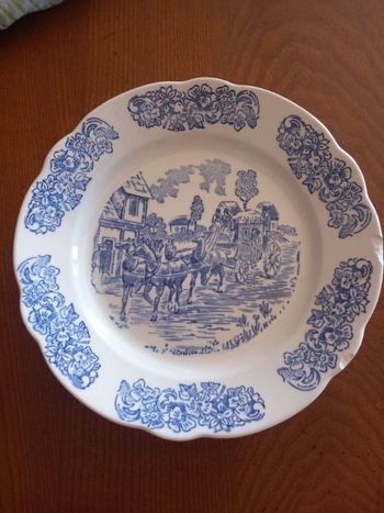 6 assiettes à dessert